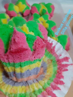 Foto resep Bolu kukus pelangi