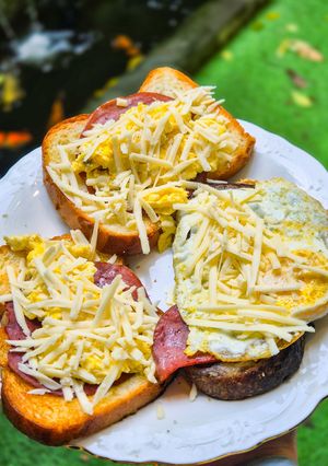 Foto resep Simple Egg Toast