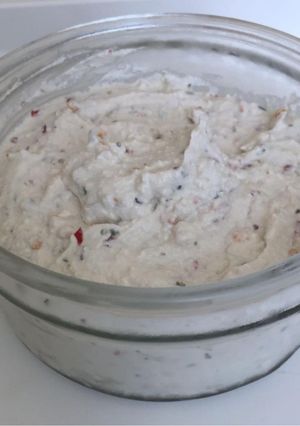 A picture of Buttermilk Breakfast Cheese 🧀 Spread.
