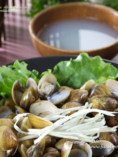 護肝聖品─提高免疫力的「蒜頭蜆雞湯」 的食譜成品照片