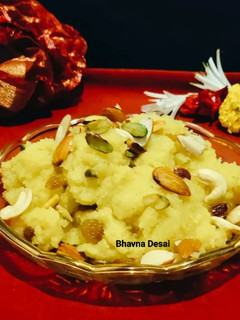 રવા નો શીરો.(  ravo Shiro Recipe in Gujarati.) રેસીપી મુખ્ય ફોટો