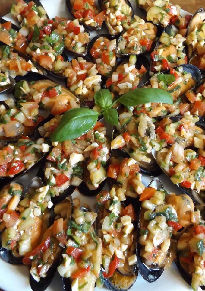 Una foto de Mejillones con picadillo sabroso
