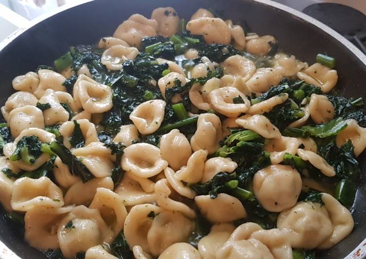 Orecchiette cavolo nero e peperoncino