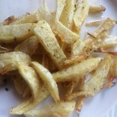 A picture of Homemade Chips.