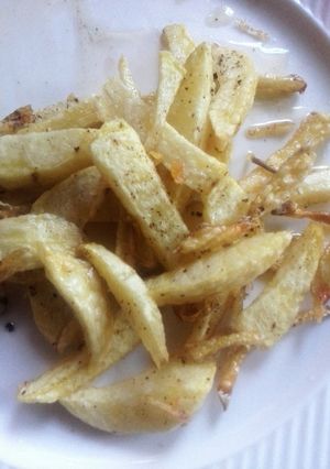 A picture of Homemade Chips.