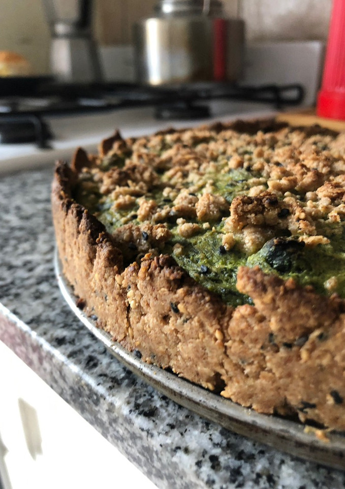 Una foto de Tarta de espinaca, ricota y salsa blanca 😀