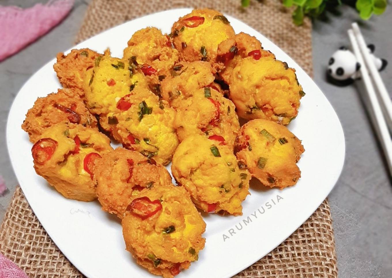 Dadar Tahu Kuning