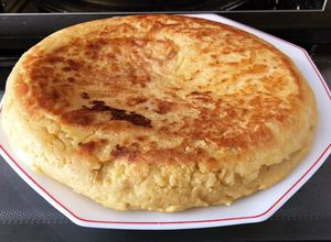 Foto principal de Tortilla de patata sin huevo (vegana)