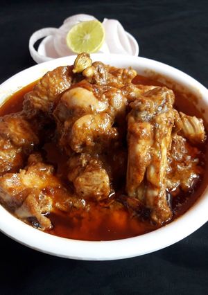 A picture of Chicken Korma.