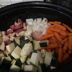 A picture of Crockpot Garlic Butter Chicken and Veggies.