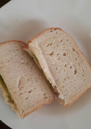 A picture of Ovacado spread.