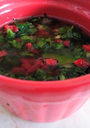 Una foto de Chimichurri picante👍🇵🇪