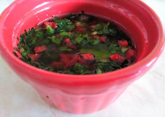 Chimichurri picante??? Receta de Lily Correa - Cookpad