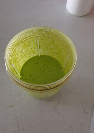 A picture of Creamy green dream smoothie.