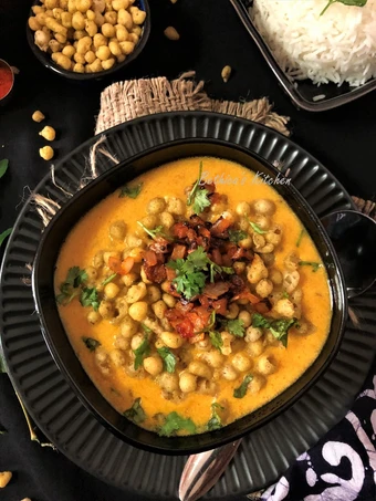 Recipe Boondi Ki Kadhi (Fried Gram Flour Balls in Spiced Yoghurt) which Delicious