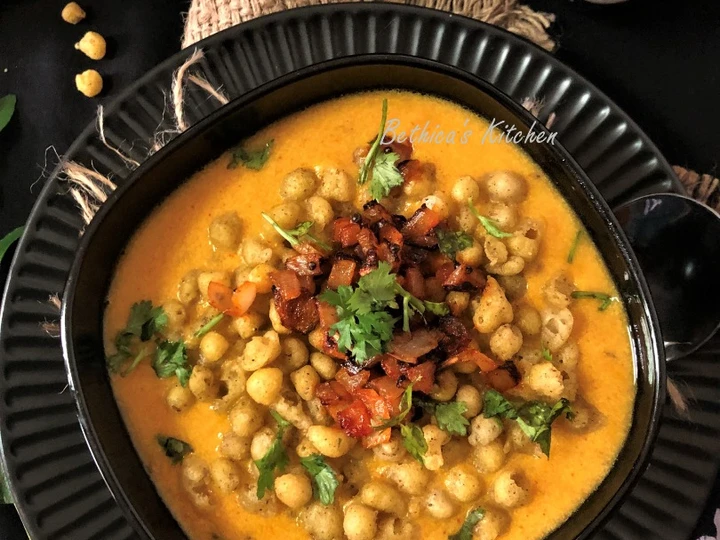 Recipe Boondi Ki Kadhi (Fried Gram Flour Balls in Spiced Yoghurt) which Delicious