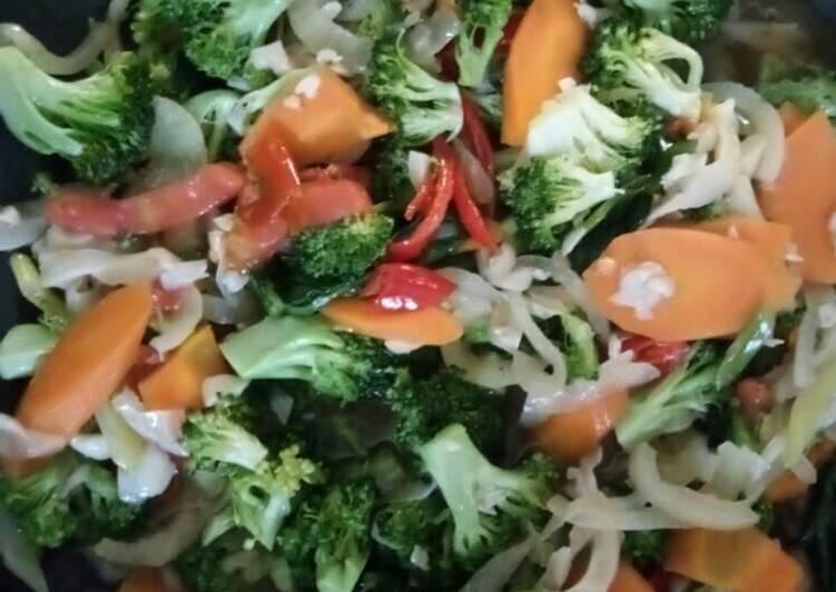 Resep Tumis Brokoli BuSui😄 yang Enak Banget