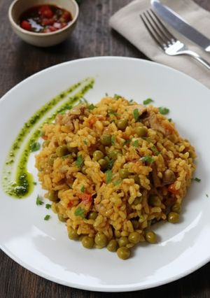 Foto principal de Arroz con Pollo y Guisantes