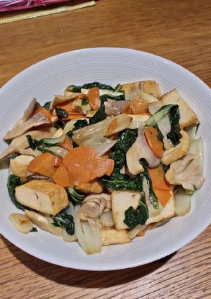 A picture of Pakchoy or Petchay Mix.