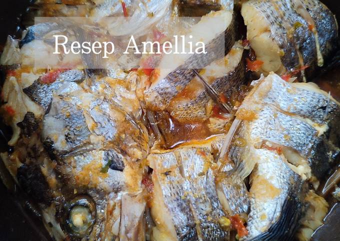 Recipe: Yummy Ikan kuah asam pedas