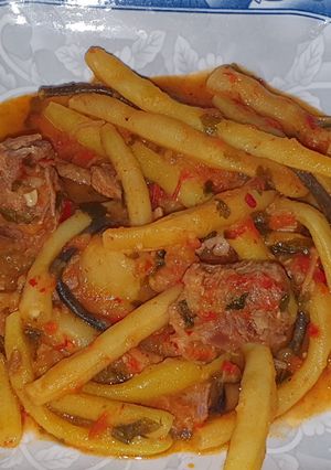 O poză a rețetei Mâncare de păstăi cu carne de curcan.