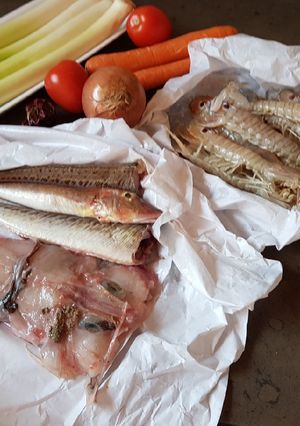 Foto principal de Como hacer un buen fumet o fondo de pescado?