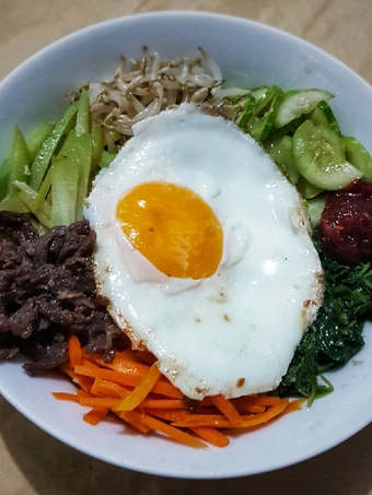 Easy Steps Make Recipes Bibimbap the Delicious Tasty.