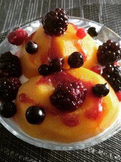 Una foto de Queso con frutas