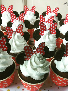 Foto resep Chocolate Cup Cakes with Minnie Mouse Theme