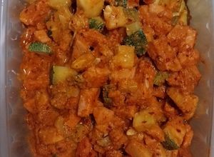 Una foto de Chuleta de cerdo con calabaza en pipian 🫢😋