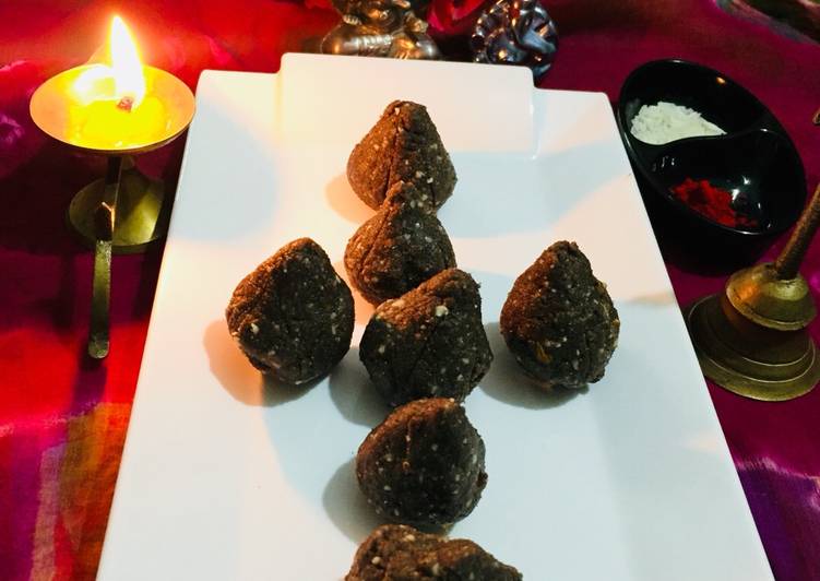 Oreo biscuit dry fruits modak