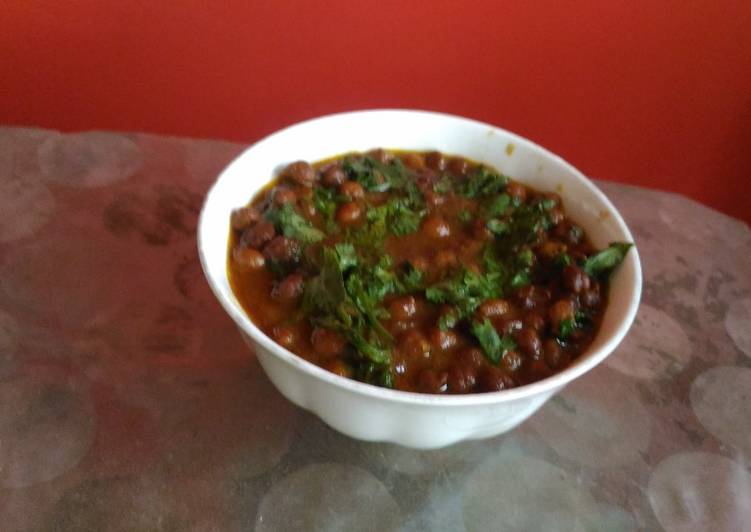 Steps to Prepare Favorite Kadala curry
