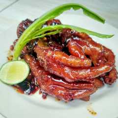 A picture of Ceker kecap.