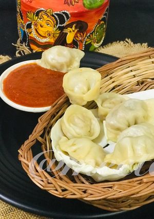 A picture of Veg Momos.