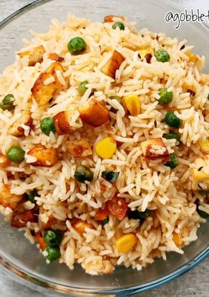 A picture of Paneer Corn Tawa Pulao.