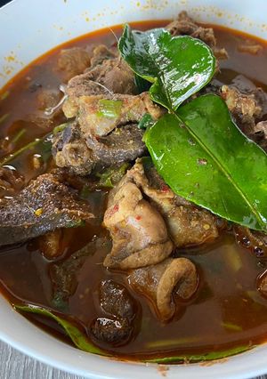 รูปของ แกงอ่อมเครื่องในหมู