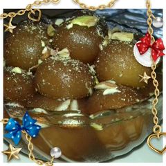 A picture of Gulabjamun.