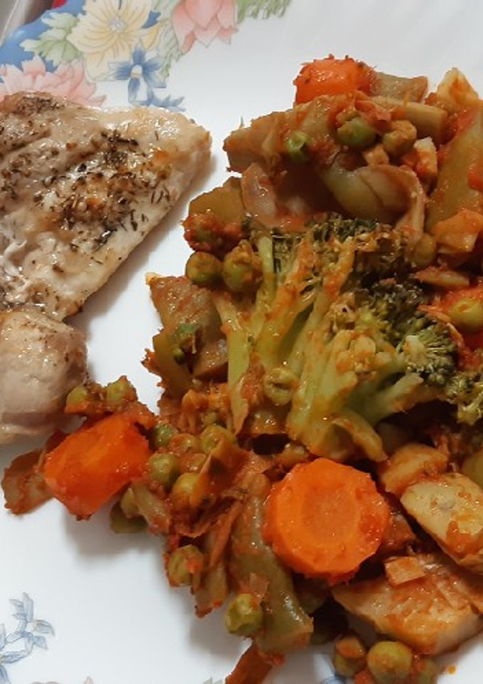 Una foto de Menestra de verduras congeladas, con tomate