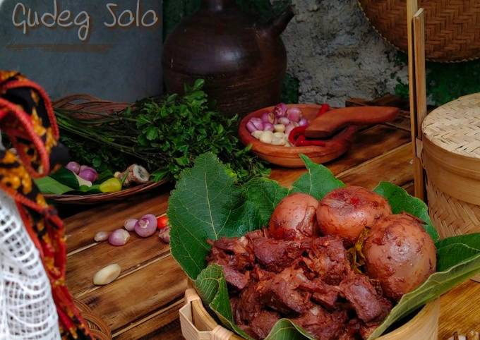 Resep: Gudeg Solo Farah Quinn