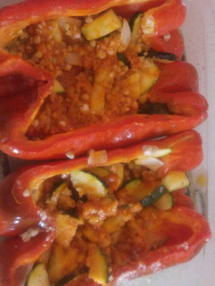 Una foto de Pimiento rojo relleno de trigo sarraceno