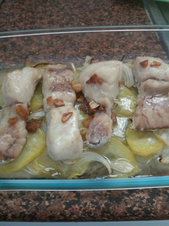 Una foto de Merluza a la.espalda
