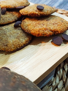 Una foto de Galletas veganas de coco 🥥 y plátano🍌