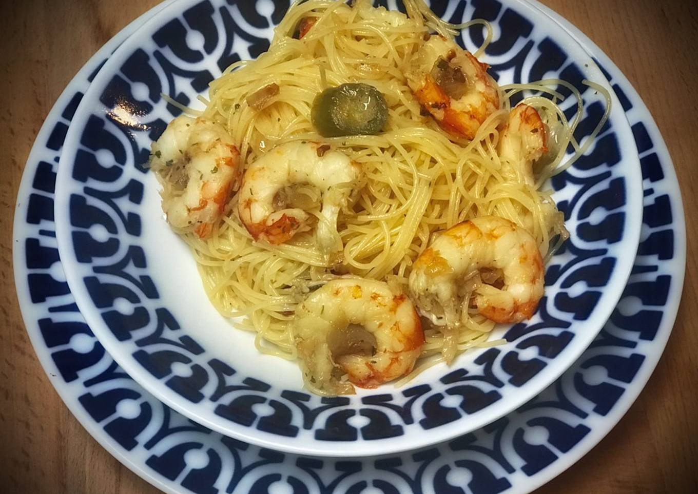 Capellini con langostinos a la mexicana