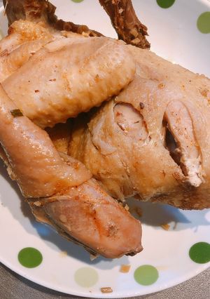 Hình của món Gà luộc không cần nước (Gà luộc hành Tây).