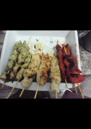 A picture of Tricolor boti platter.