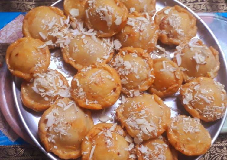 Recipe of Chandrakala sweet