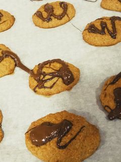 Una foto de Galletas de avena y plátano
