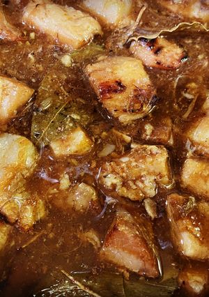 A picture of Paksiw Na Lechon.