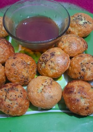 मूंग दाल के अप्पे (Moong dal ke appe recipe in hindi) रेसिपी मुख्य फोटो
