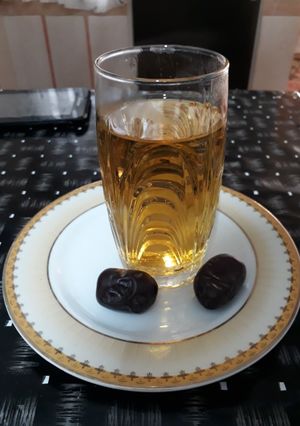 عکسی از دستور دمنوش رزماری و گل محمدی